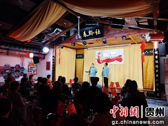 图为活动现场。 图为活动现场。