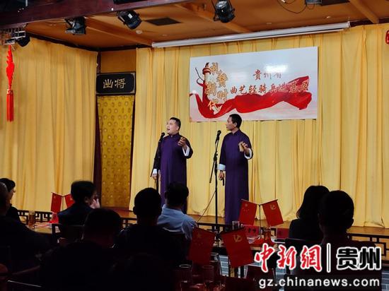 图为活动现场。 图为活动现场。