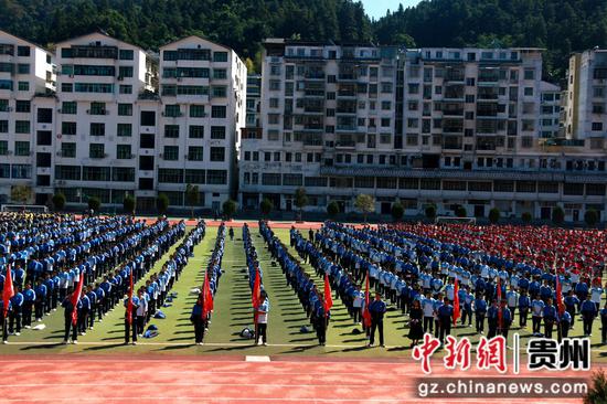 颁奖集会现场. 颁奖集会现场.