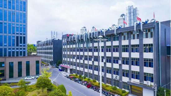 位于松桃经济开发区的贵州乐嘉文创科技公司 位于松桃经济开发区的贵州乐嘉文创科技公司