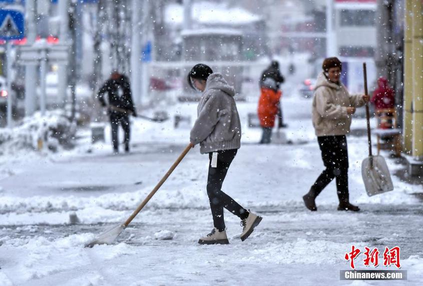 烏魯木齊大雪紛飛