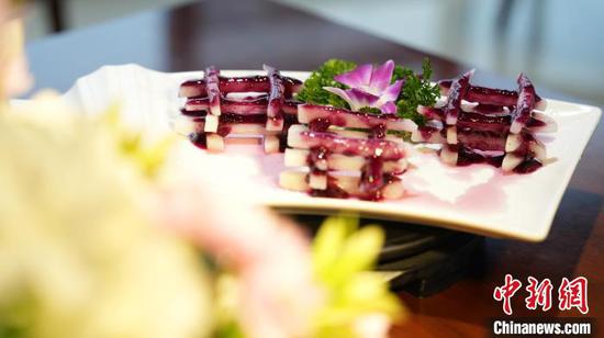 图为毕节天麻菜品。周训贵 摄 图为毕节天麻菜品。周训贵 摄