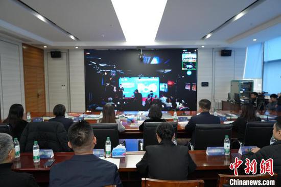 活动启幕现场(中国贵阳会场)。蒲文思 摄 活动启幕现场(中国贵阳会场)。蒲文思 摄