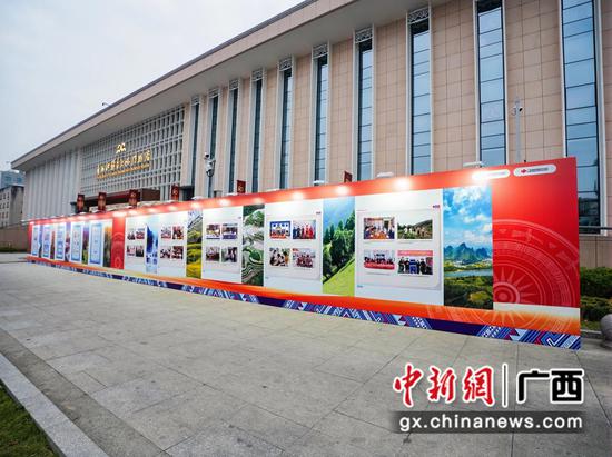 乡村振兴长廊。主办方 供图 乡村振兴长廊。主办方 供图