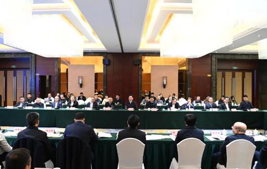 会议现场。 会议现场。