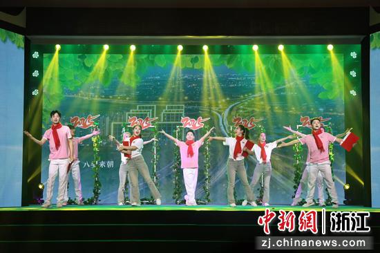 浙江金东“我们的村晚”上演。金东区委宣传部 供图