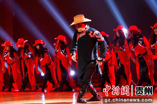 赫章县举办舞蹈专题新春晚会 赫章县举办舞蹈专题新春晚会