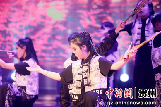 赫章县举办舞蹈专题新春晚会 赫章县举办舞蹈专题新春晚会