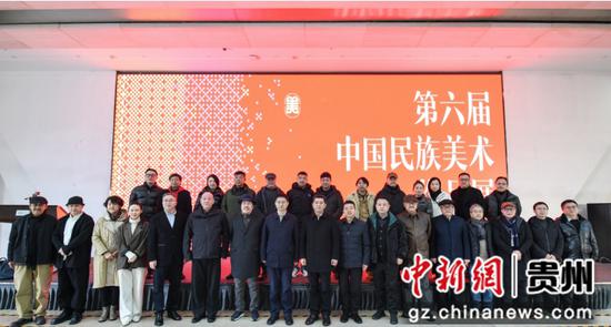第六届中国民族美术作品展展览现场。 张傲杰摄 第六届中国民族美术作品展展览现场。 张傲杰摄