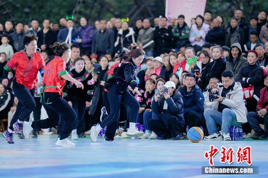 “姑妈篮球赛”。雷山县委宣传部供图