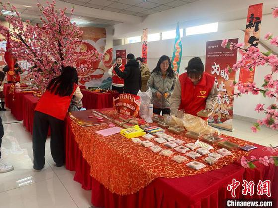 图为活动现场。记者 周亚强 摄 图为活动现场。记者 周亚强 摄