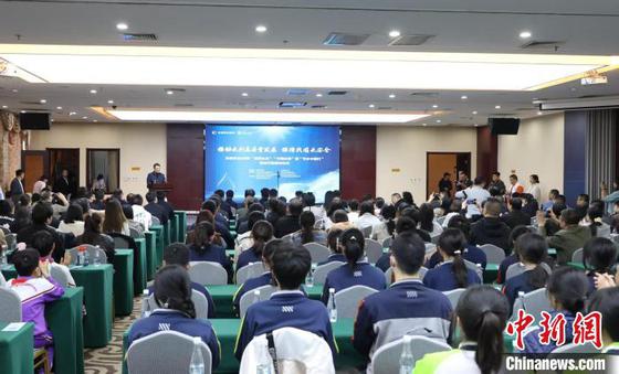 图为活动现场。李焕峰 摄 图为活动现场。李焕峰 摄