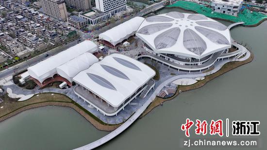 3月30日，航拍浙江湖州国际红土网球中心。主办方供图