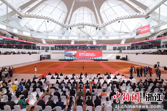 3月30日，浙江湖州国际红土网球中心启用仪式。主办方供图