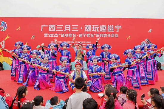 图为演出现场。邕宁区融媒体中心供图