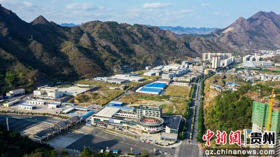 罗甸县城西工业园区