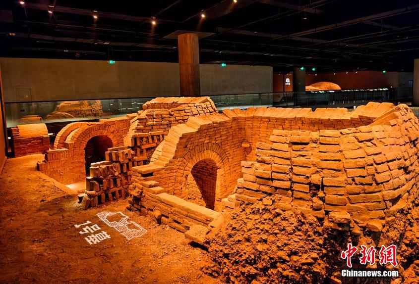 探訪新疆地下古墓遺址博物館