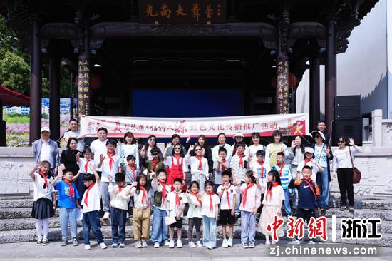 活动现场。章朔 摄