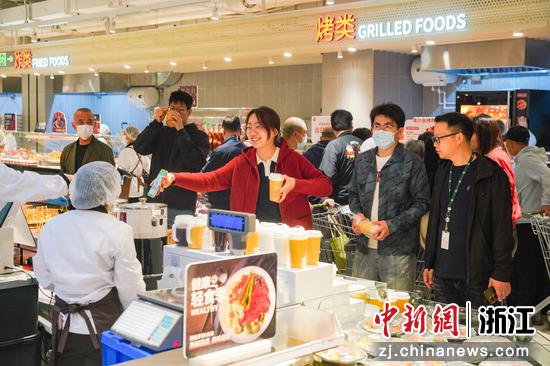 永辉超市杭州西田城店。永辉超市供图