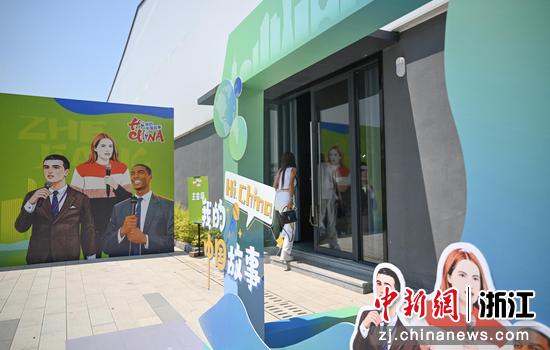 图为:展示活动现场。中新社记者 王刚 摄