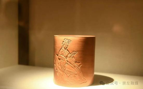 坭兴陶博物馆的展品。胡珊珊 摄