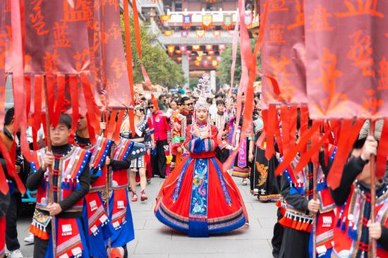 2025中国畲乡三月三大型公主巡游 2025中国畲乡三月三大型公主巡游