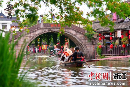 今年端午假期,安昌古镇一景。安昌街道 供图 今年端午假期,安昌古镇一景。安昌街道 供图
