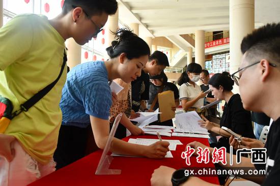 图为活动现场。钟明芝 摄