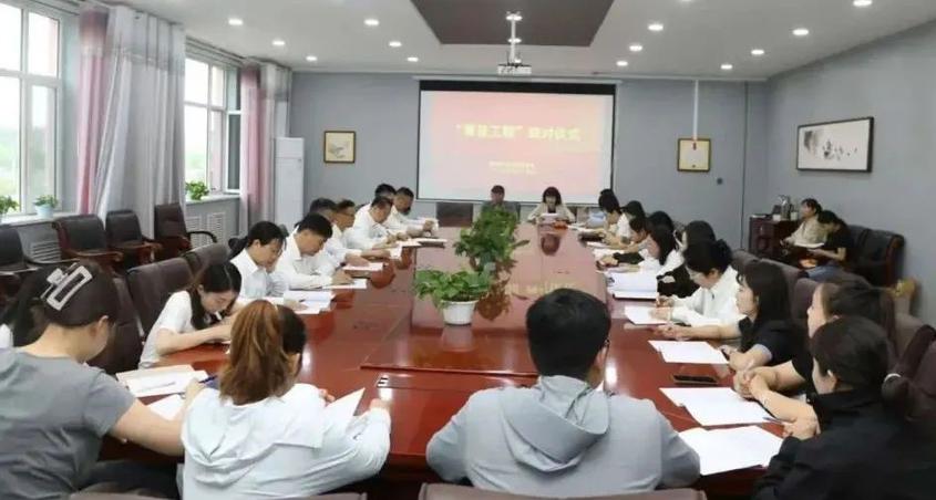 盐城援疆教师来结对 “青蓝”携手给察布查尔教育加点“甜”