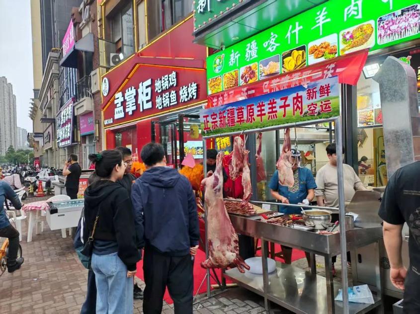 葉城縣伯西熱克鎮(zhèn)創(chuàng)新舉措 激活村集體經(jīng)濟(jì)新動(dòng)能