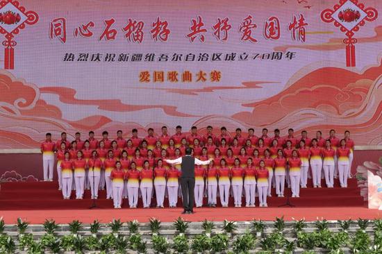 同心石榴籽 共抒爱国情