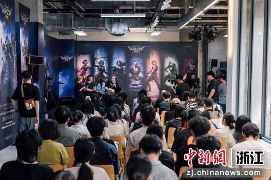 图为座谈现场。(主办方供图) 图为座谈现场。(主办方供图)