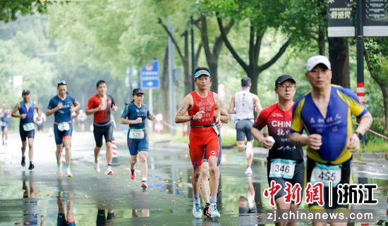 图为比赛现场。(主办方供图) 图为比赛现场。(主办方供图)