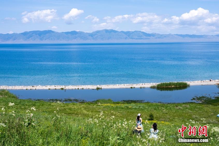 【这个城市有点潮】新疆博乐：看过≈去过！全网刷屏的赛湖已开启夏日“撞色”模式
