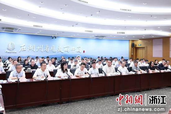 湖州深化“闻风而动”工作机制座谈会现场。张剑 摄