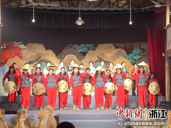 文旅情景剧《活着的上山文化·汤溪传》。金华开发区 供图 文旅情景剧《活着的上山文化·汤溪传》。金华开发区 供图