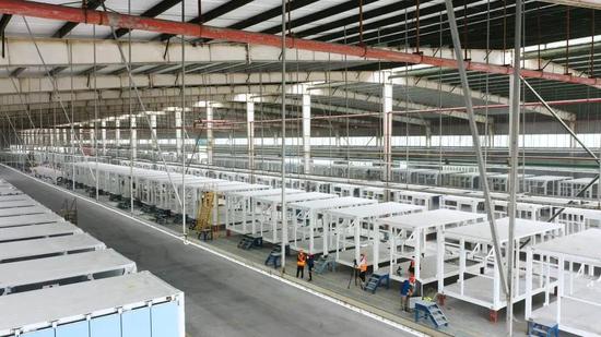 中集建筑制造有限公司的生产车间。(受访者供图)