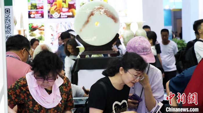 亚欧商品贸易博览会人气爆棚