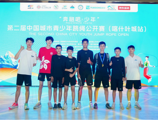 鼻港供给战变更金融本钱