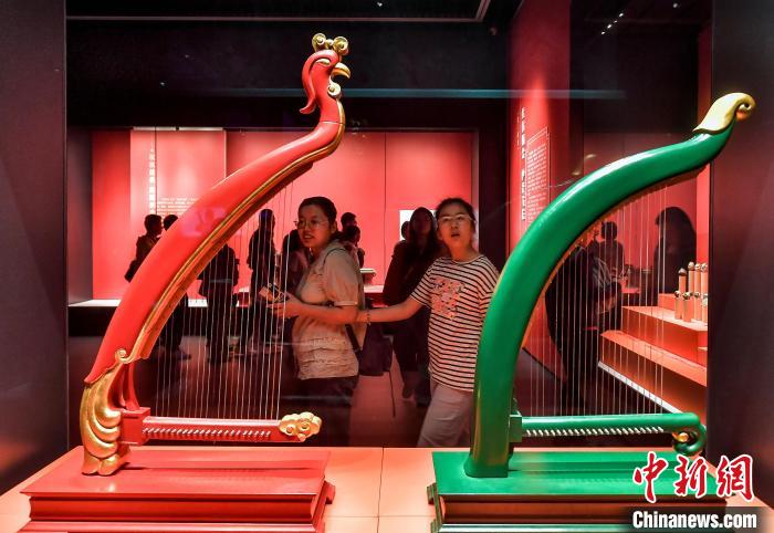 “天地同和—中国古代乐器展”在新疆博物馆展出