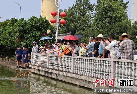 活动现场。（金华市公安局婺城分局供图）