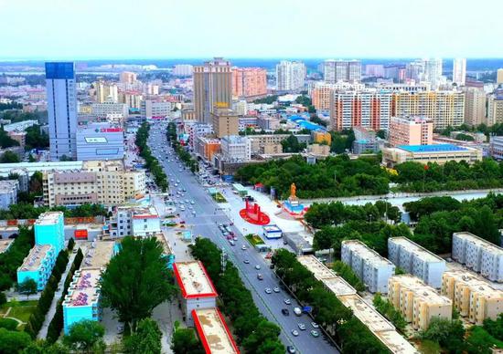 和田市航拍图。