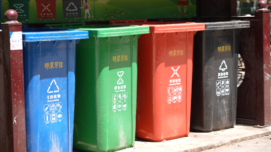 垃圾分类亭。苏银东 摄