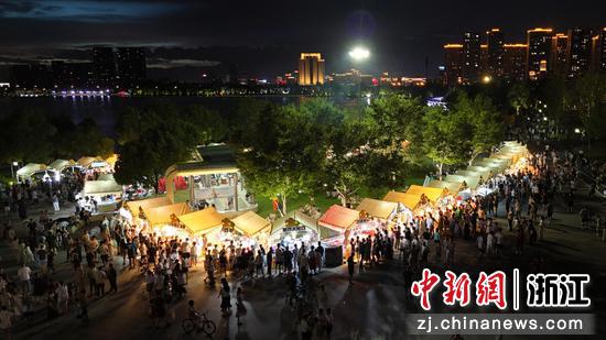 湖海塘音乐季现场。潘秋亚 摄