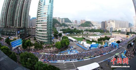 图为比赛现场。黄蜀锦 摄