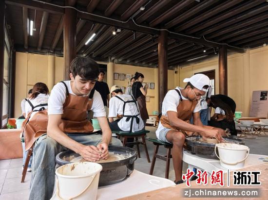 活动现场。上虞统战供图 活动现场。上虞统战供图