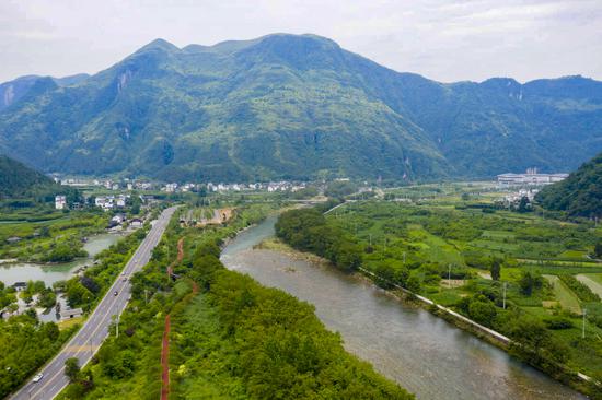 铜仁市江口县太平河。潘希来 摄 铜仁市江口县太平河。潘希来 摄