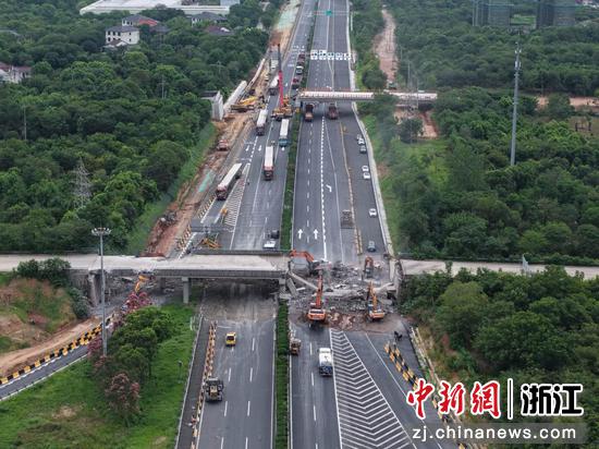 申苏浙皖改扩建项目集约化施工现场。浙高建公司 供图 申苏浙皖改扩建项目集约化施工现场。浙高建公司 供图