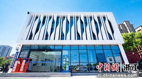 平湖·中国服装城内的大综合联勤执法服务中心。平湖经济技术开发区供图 平湖·中国服装城内的大综合联勤执法服务中心。平湖经济技术开发区供图