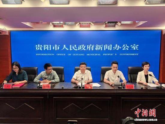 图为新闻发布会现场。 中新网记者张伟 摄 图为新闻发布会现场。 中新网记者张伟 摄